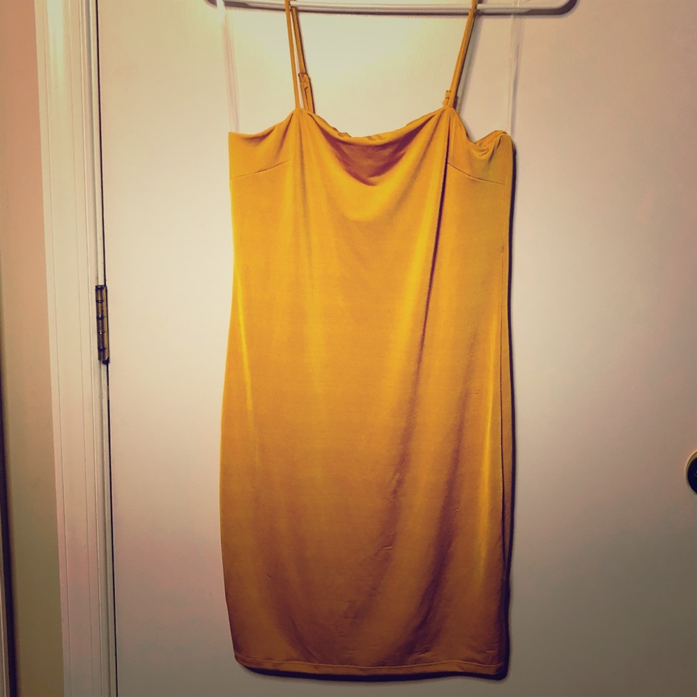 ⭐️Love Culture Marigold / Mustard Dress Size M